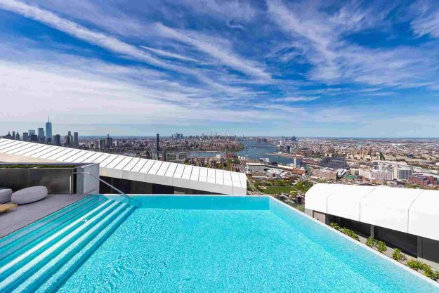 Infinity Rooftop Pool